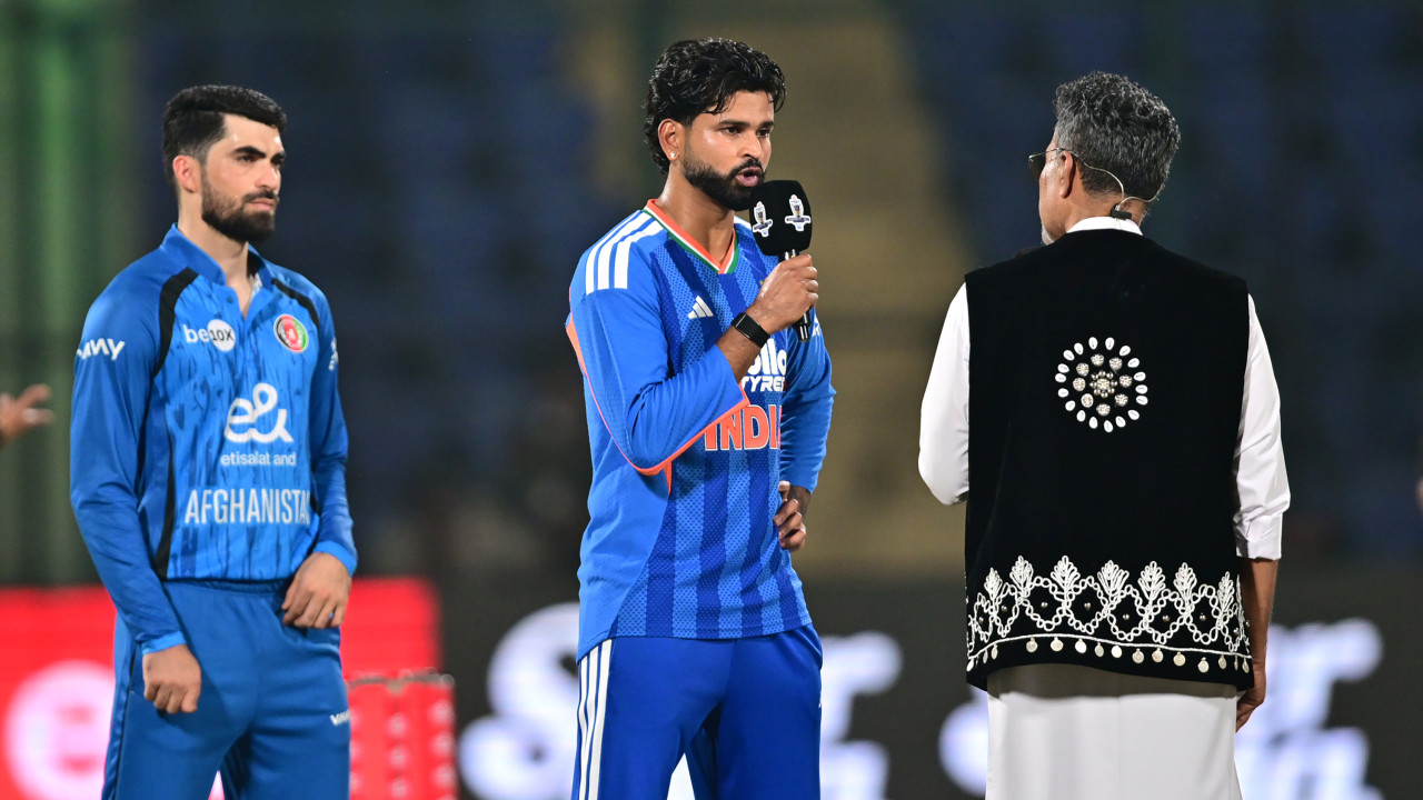 India wins toss in second T20 and eyes the series
