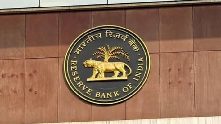 RBI ready to hike interest rates due to inflation effect