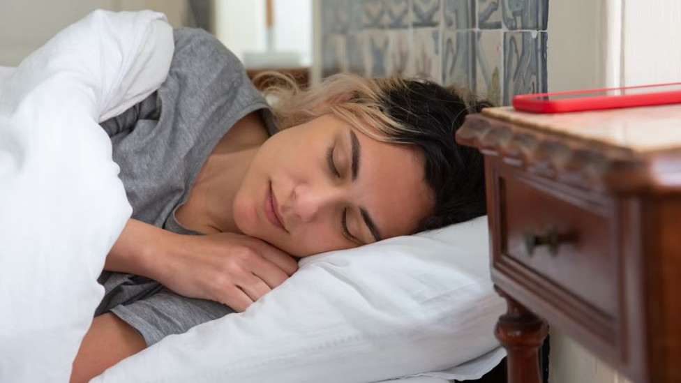 Why do people talk in their sleep This is what happens in the brain