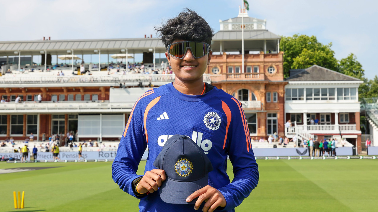 Charani becomes first Indian bowler to cross 800-mark in ICC rankings, Deepti jumps four places
