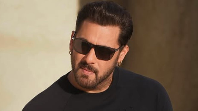 Post Ganpati darshan, Salman Khan shares a cryptic note on ‘happiness and contentment’