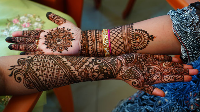 Mehendi lure and the dangers of using products with toxic chemicals