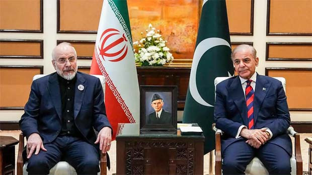 Pakistan double standards Peace mantra with US and weapon aid to Iran