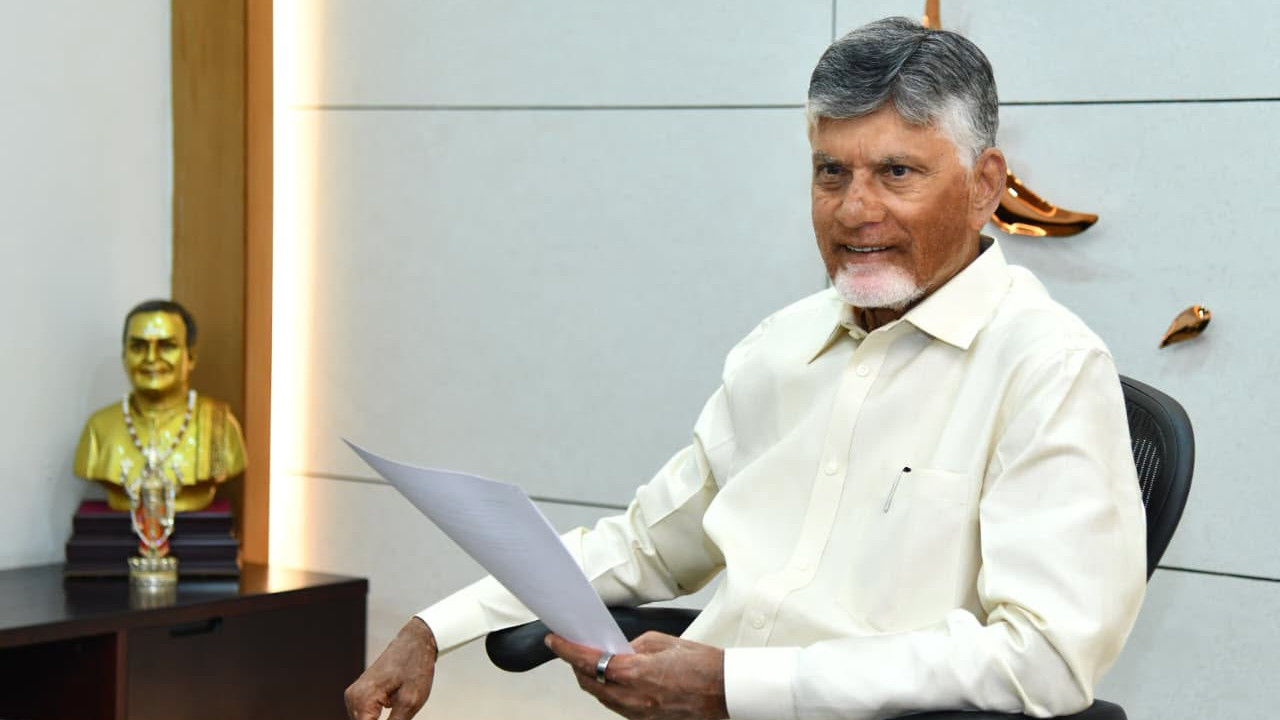 Chandrababu Naidu directs distribution of 60 types of goods through Rythu Bazars and Ration Depots
