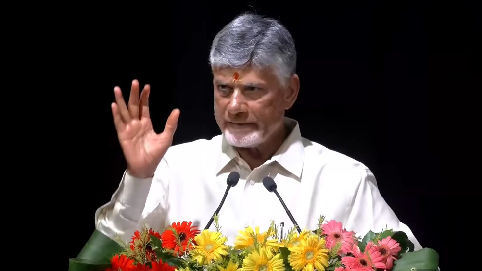 Chandrababu Naidu eloquent speech in Varanasi impresses audience with VKS mantra