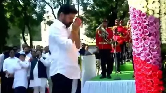 Telangana Praja Palana Dinotsavam Celebrated Grandly as Revanth Reddy Hoists National Flag at Public Gardens