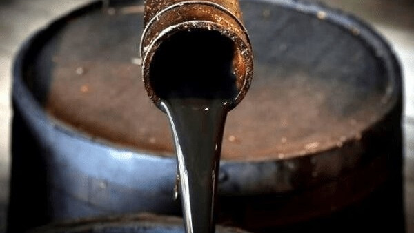 Saudi Aramco Halts Crude Oil Supply to Indian Refineries