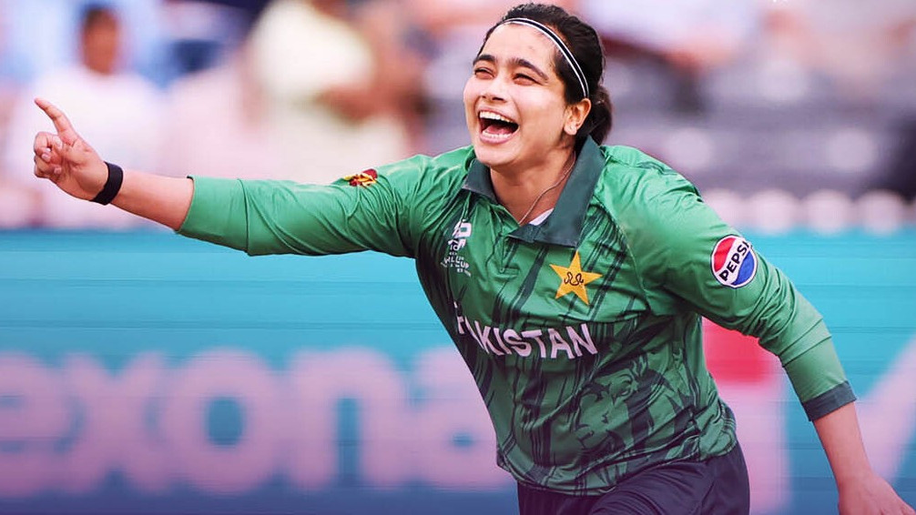 Asian Games: Fatima Sana’s all-round effort takes Pakistan SF