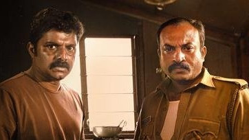 Ela Veezha Poonchira Movie Review