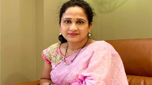 YouTuber Nandana and husband face complaint at Prajavani for job fraud
