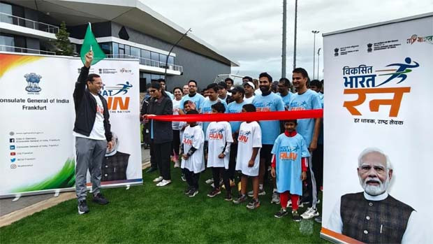 Viksit Bharat Run in Europe NRIs participate with great enthusiasm