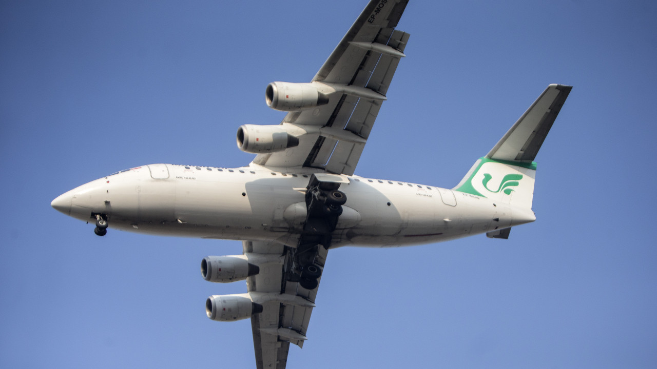 Iran Global Flight Services Shut Down From Tomorrow Following US Sanctions