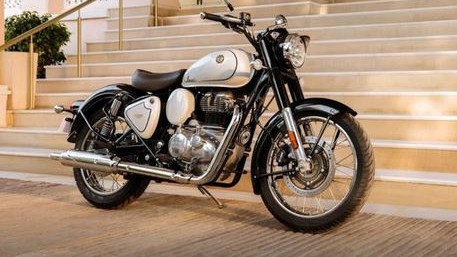 Royal Enfield Classic 350 Signature White color and price details