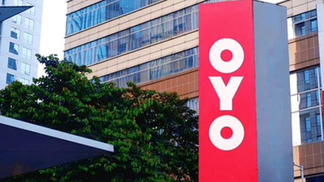 Visakhapatnam girl suspicious death in Hyderabad OYO boyfriend absconding