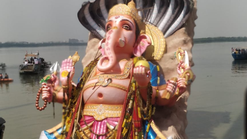 Ganesh Nimajjanam Holiday on 25th and heavy police security