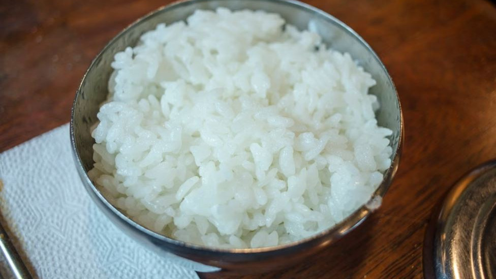 Should you stop eating rice at night to lose weight