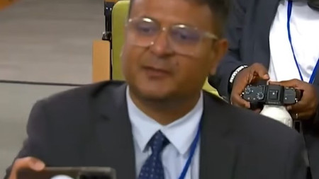 Jahanzaib Ali Pakistani journalist who questioned Jaishankar was previously reprimanded by White House