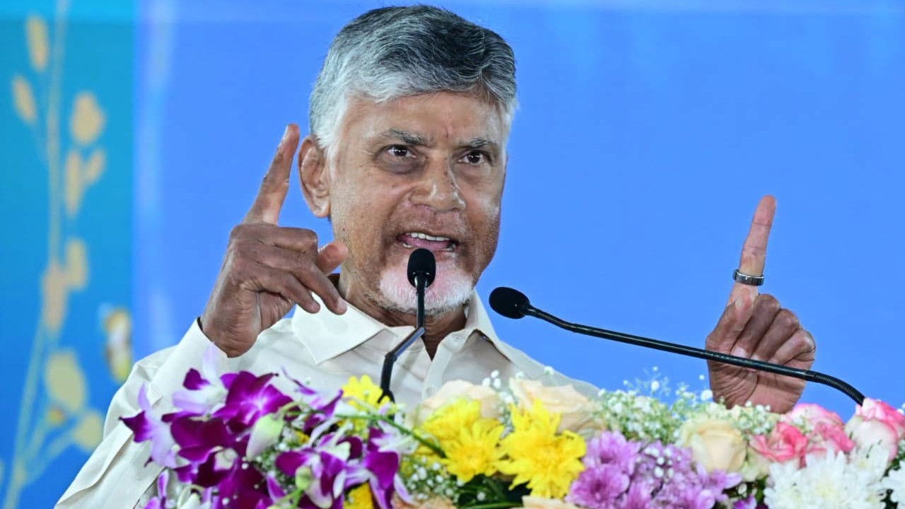 Vijayawada Pedalaku Pattabhishekam Chandrababu Naidu to distribute house site pattas on November 30