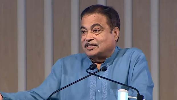 Nitin Gadkari 100 percent ethanol car cost 25 rupees per liter