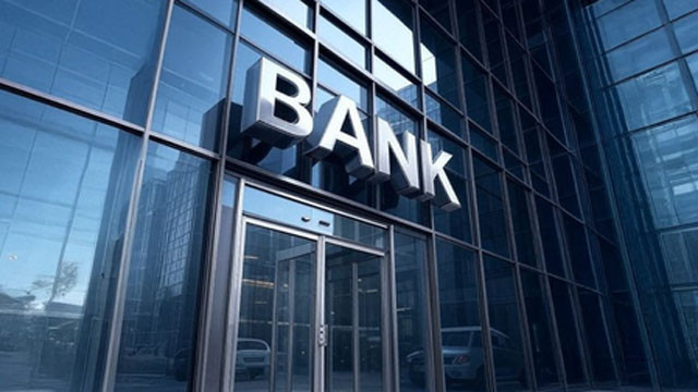Banks closed from tomorrow What services are stopped and what continues