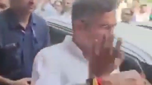 Parvesh Verma slaps youth during road inspection in Delhi Tilak Nagar