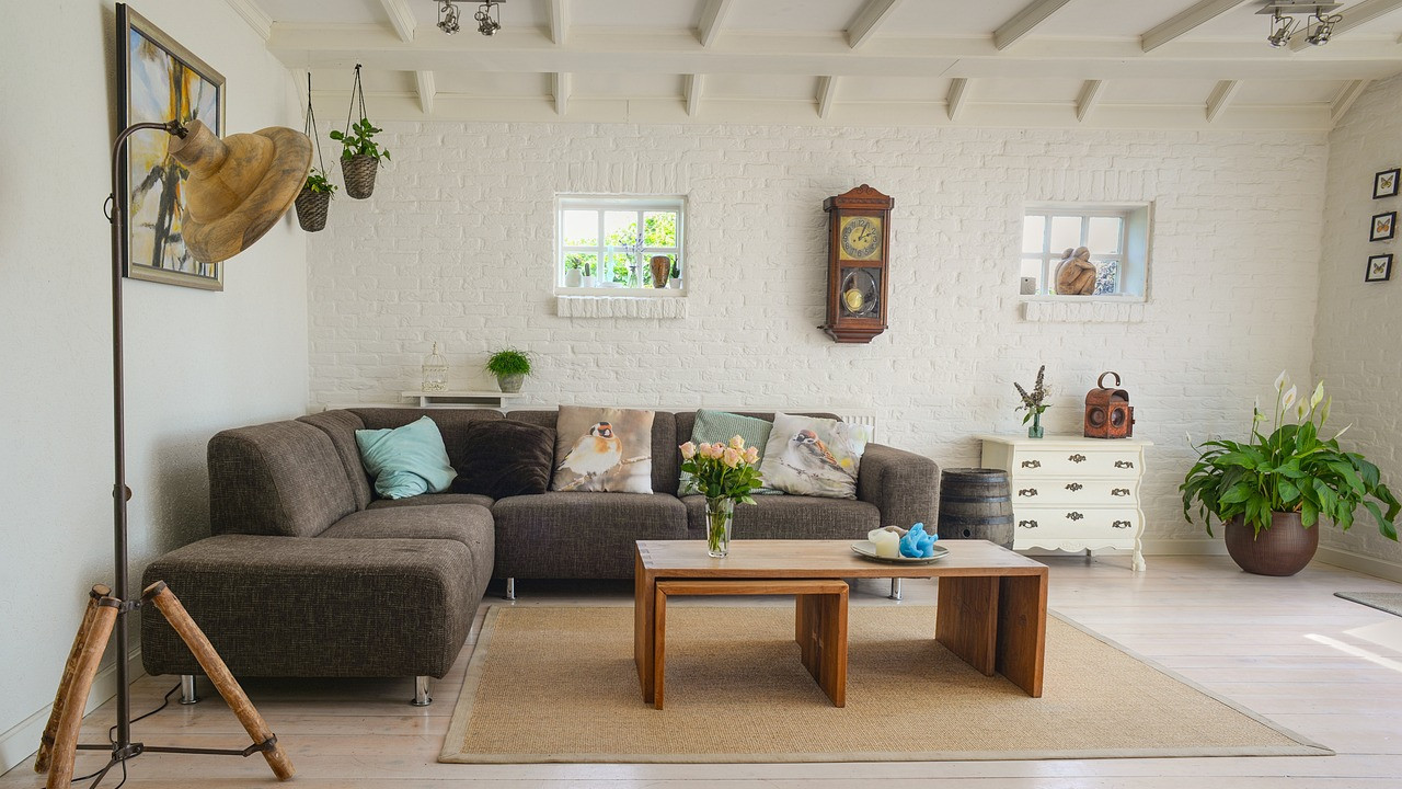Tips to make your home smell like a luxury resort