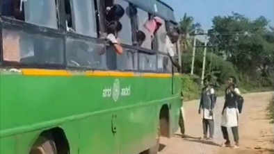 Karnataka schoolgirl stops bus and questions driver for not stopping during exams