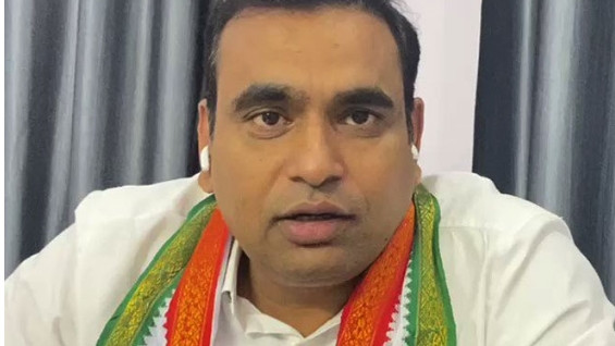 Chamala Kiran Kumar Reddy says will show KTR real cinema in Sircilla tomorrow