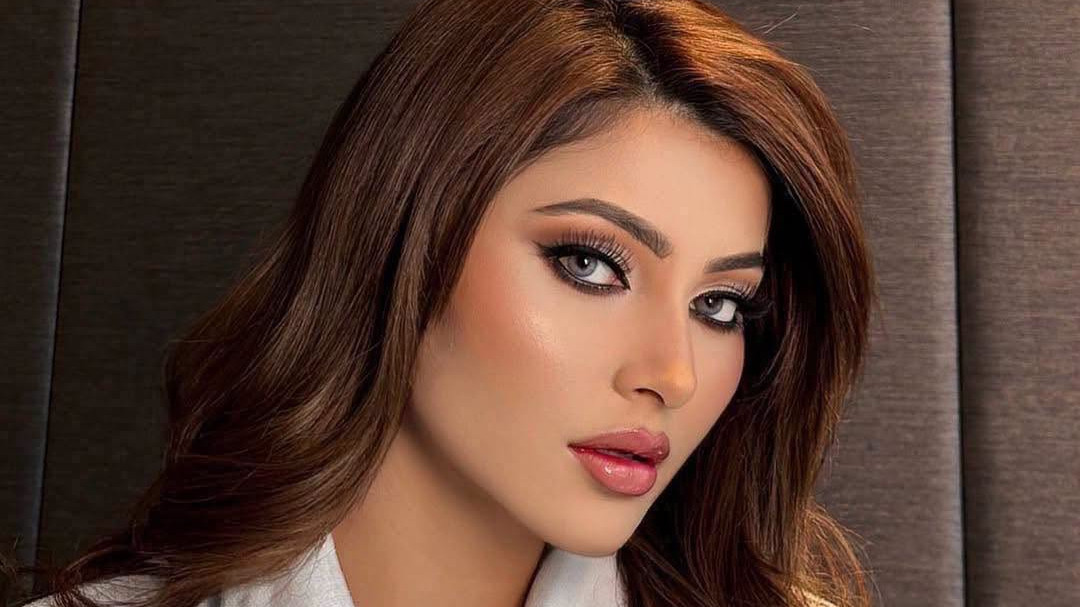 Urvashi Rautela files 7000 crore lawsuit against AI company for identity misuse