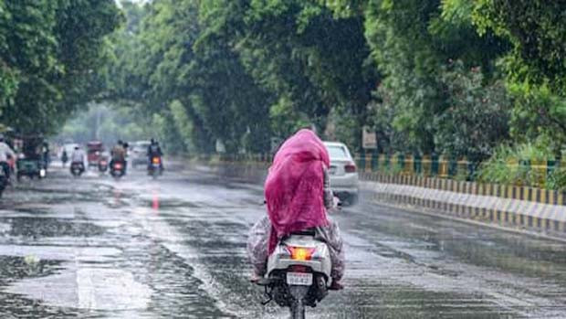 Rain alert for 6 districts in Andhra Pradesh public warned to stay alert