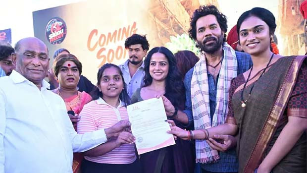 Vaishnavi Chaitanya attends O Na Siddayya job mela and insurance for 300 drivers