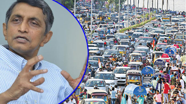 Jayaprakash Narayan 70 vehicles for every 100 people in Hyderabad due to lack of choice