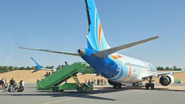 FlyDubai flight incident Indian origin captain bravery