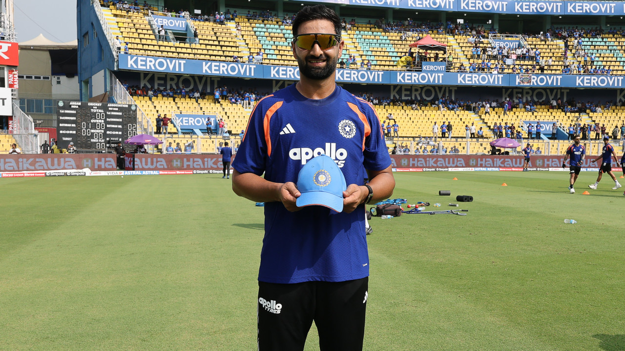 2nd ODI: Nabi handed debut as India elect to bowl against West Indies