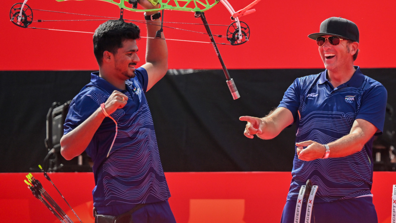 Asian Games: India edge China in dramatic comeback to clinch men's compound team gold