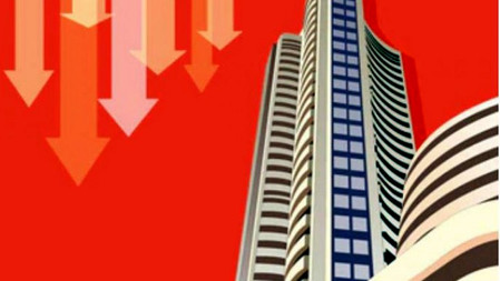 Fourth consecutive day of losses Nifty falls below 22450