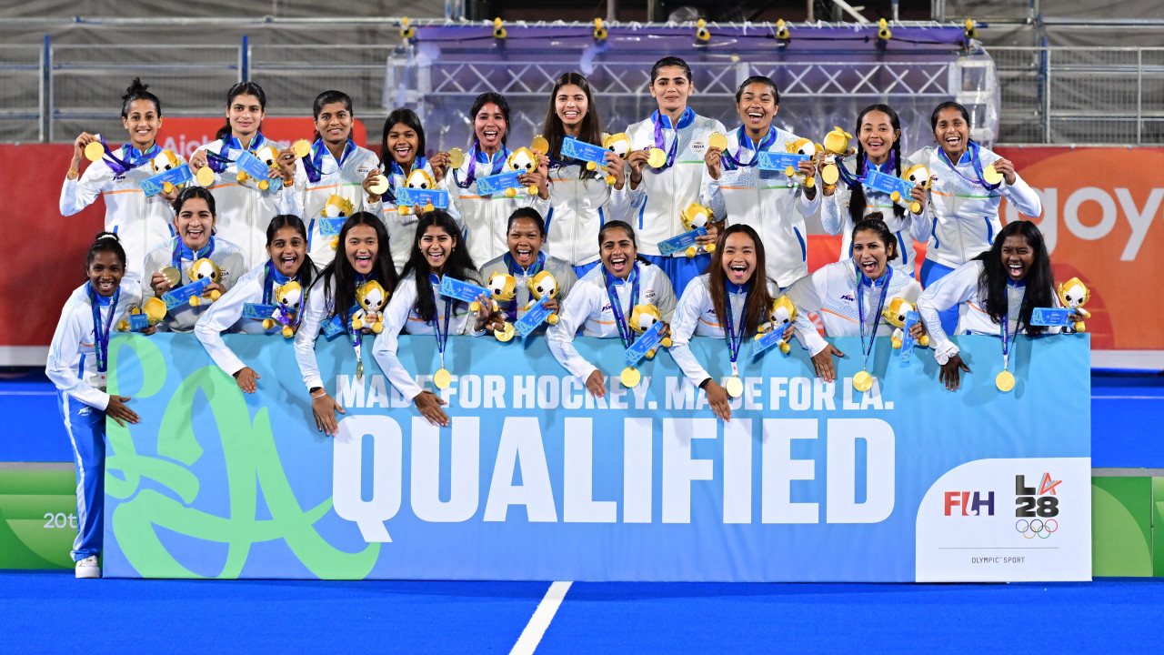 Asian Games: PM Modi congratulates women's hockey team on winning historic gold