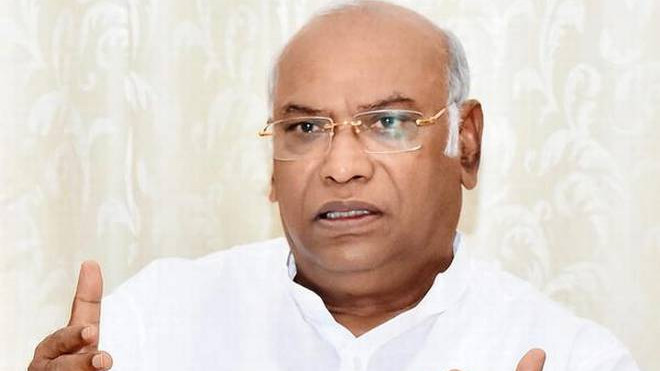 Mallikarjun Kharge demands immediate dissolution of Lok Sabha and all State Assemblies