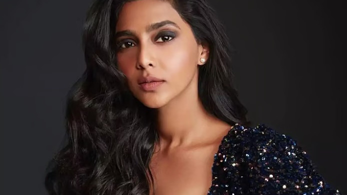 Aishwarya Lekshmi puts an end to rumors about Allu Arjun and Atlee movie