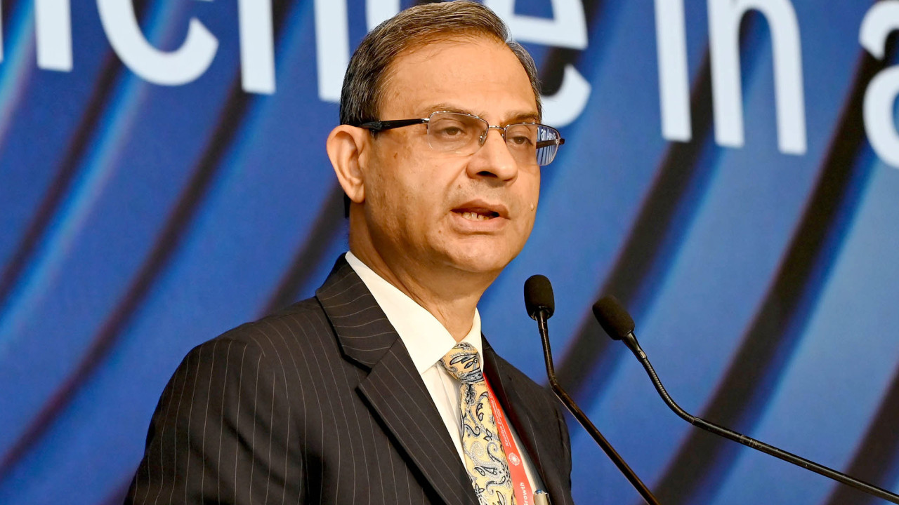 Sanjay Malhotra warns of upcoming economic challenges despite current stability