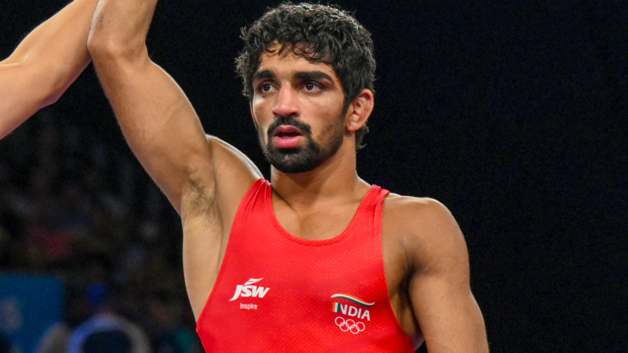 Asian Games: Aman Sehrawat stuns reigning world champion to win 57kg wrestling gold
