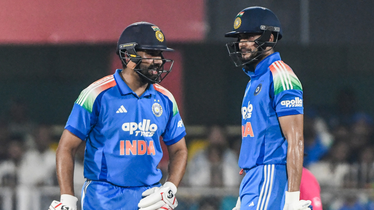'Not much time to experiment': Gill wants India to play World Cup combination next