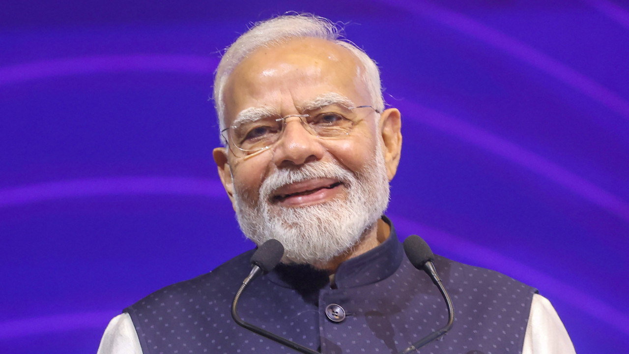 Narendra Modi 25 years as head of government one of the few leaders