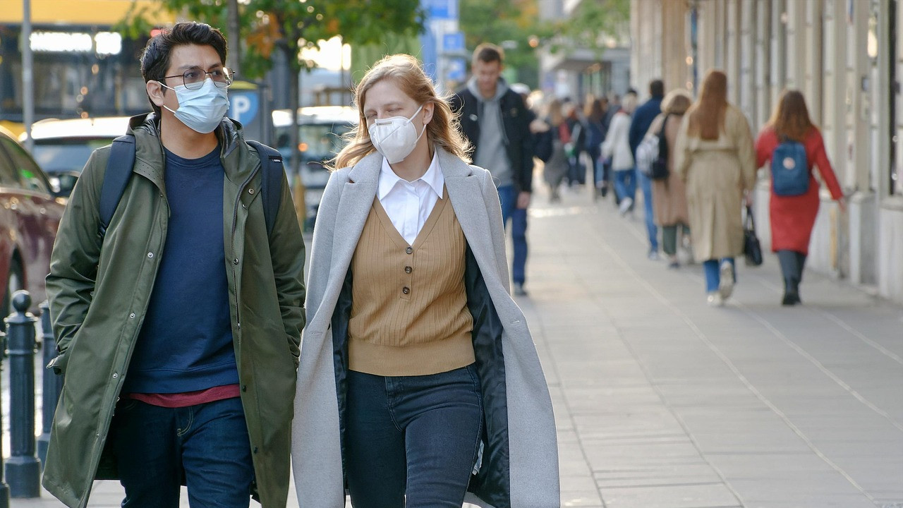 Russia dismisses plague threat Putin government says no need for concern
