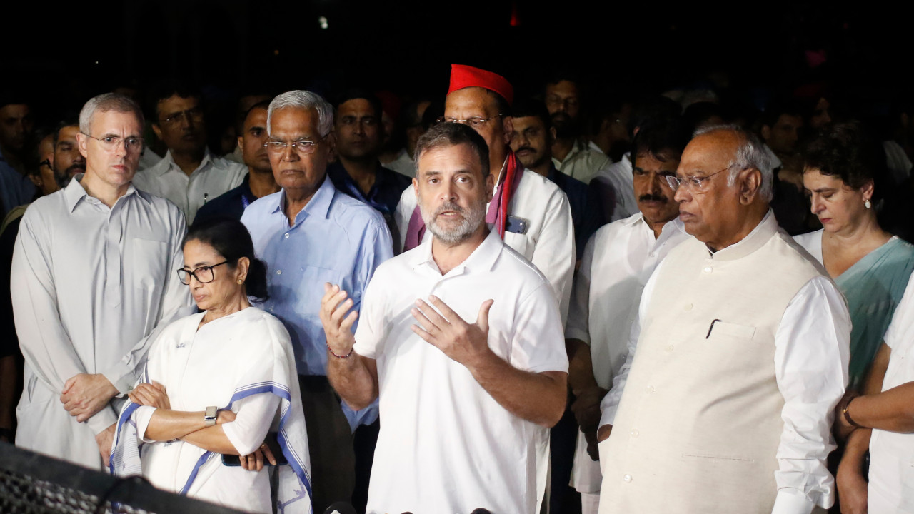 INDIA Alliance leaders meet the President and share details of their discussion