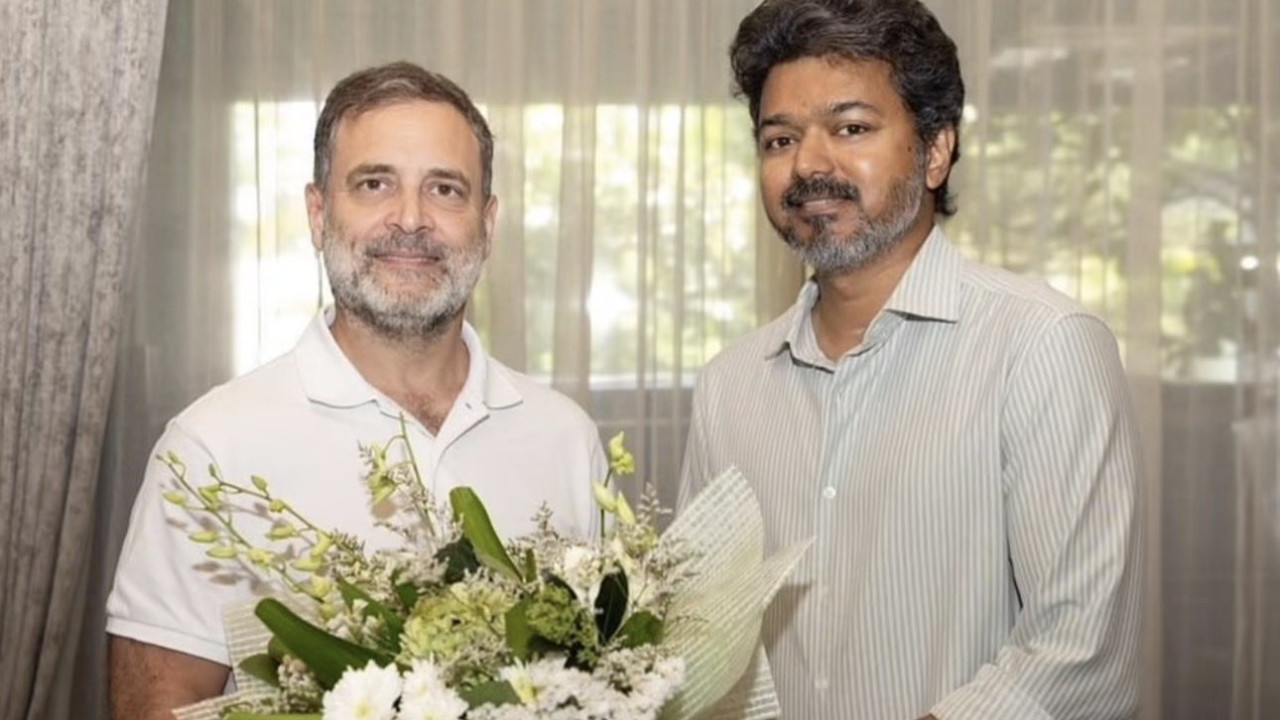 Rahul Gandhi and Vijay meet over coffee at a Chennai cafe