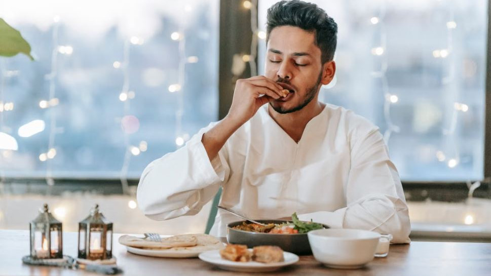 Weight loss skipping meals to lose weight experts warn of dangerous consequences