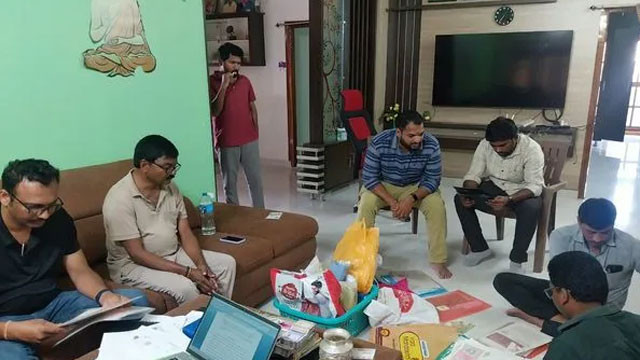 Vasamsetti Narasimha Rao Telangana ACB unearths disproportionate assets in Mahabubabad
