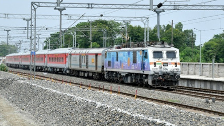 Indian Railways Refund Rules for Cancelled or Delayed Trains