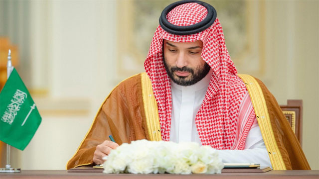 Saudi Prince Mohammed bin Salman moves to bunkers amid Houthi attacks